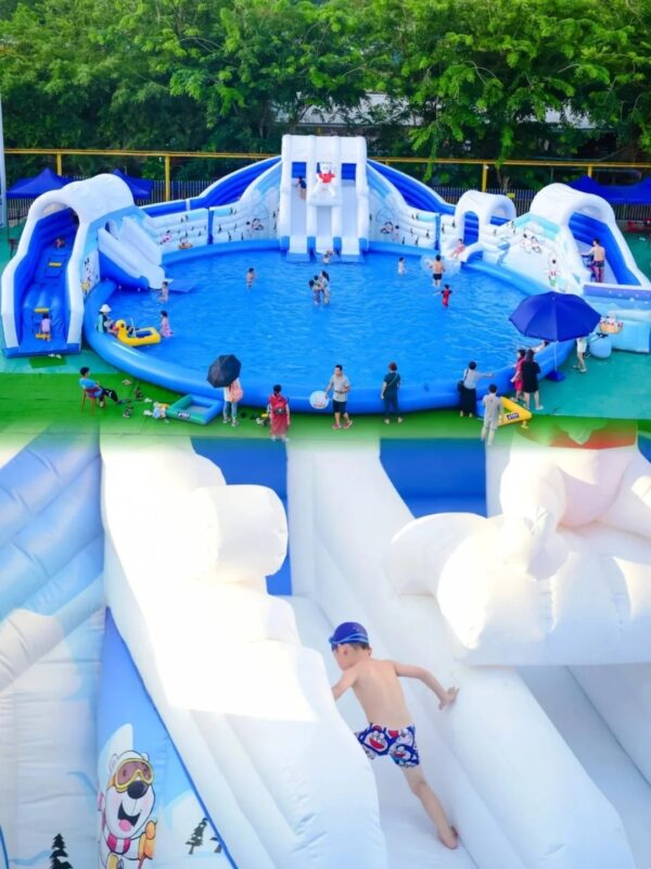 Giant Inflatable Water Slides